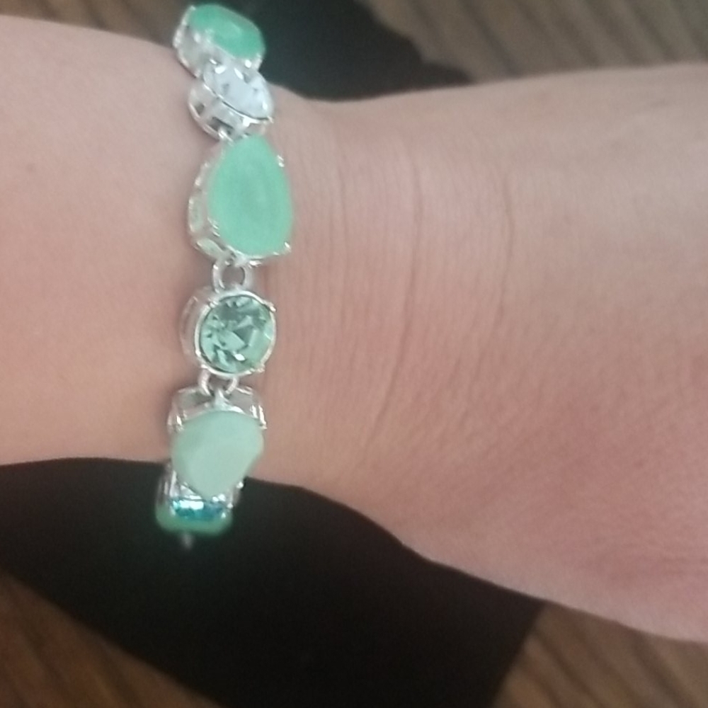Fashion bracelet